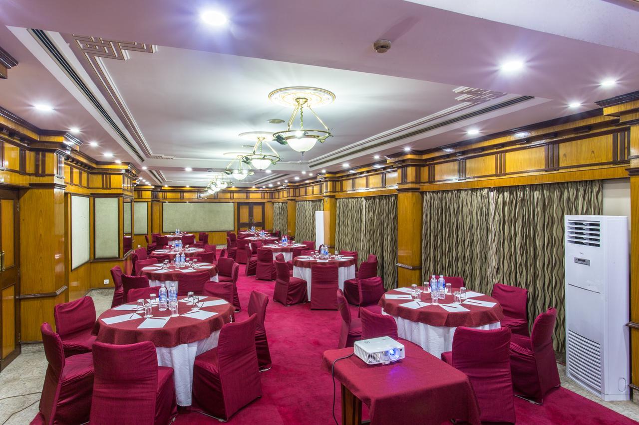 Hotel Le Himalaya Kathmandu Exterior photo